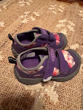 KEEN Speed Hound sneakers Tillandsia Purple tie-dye colorway toddler size 8
